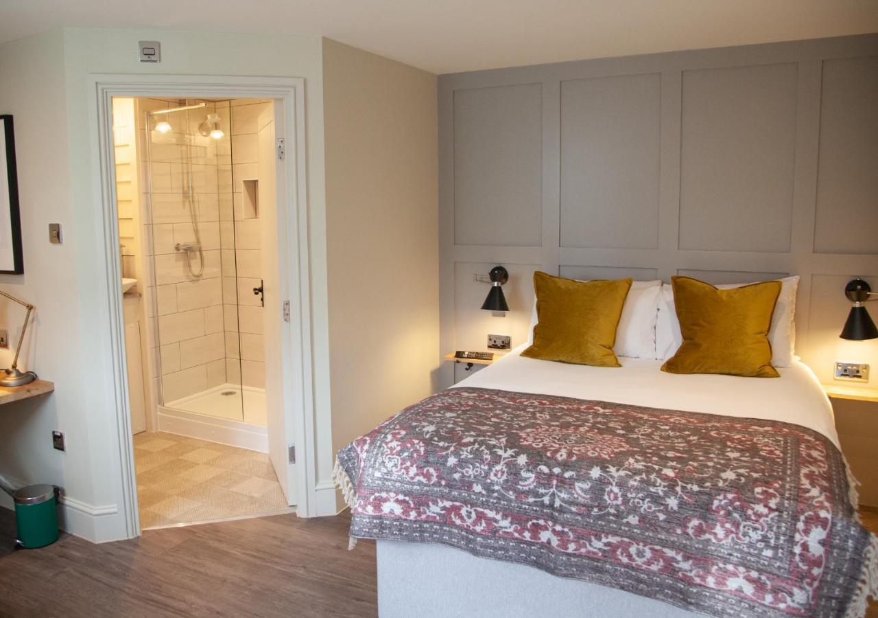 The Kings Arms Hotel Malmesbury Kamer foto